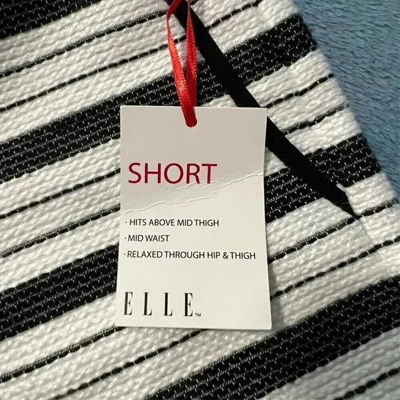 ~ ELLE ~ NWT Size 4 Black White Striped Woven Shorts NWT 30x4 Classy - Picture 3 of 8